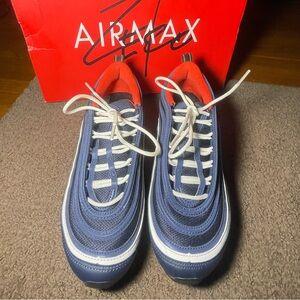 Nike air max